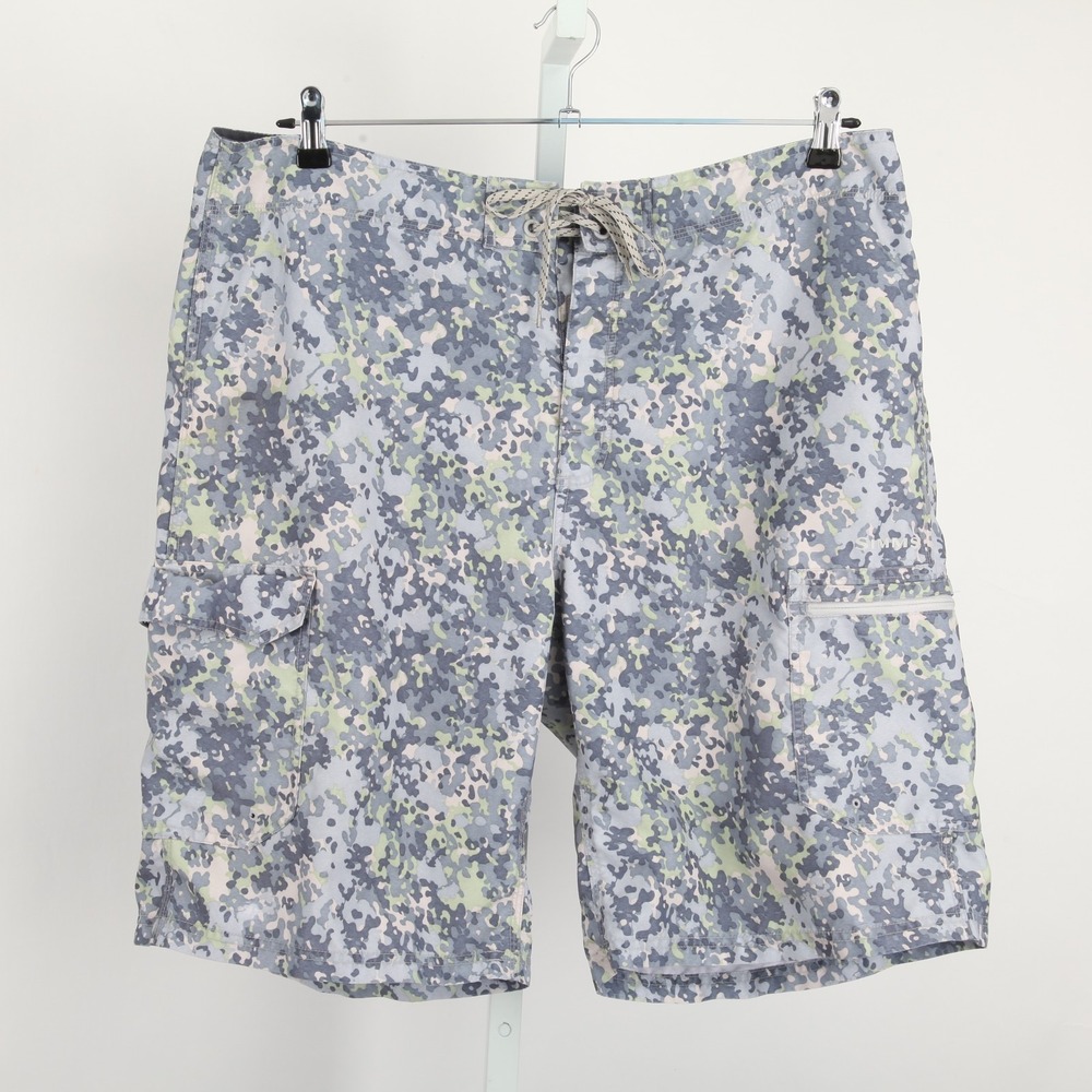 SIMMS SolarFlex Activewear Board Shorts Mens Size 38 Camo Drawstring Quick